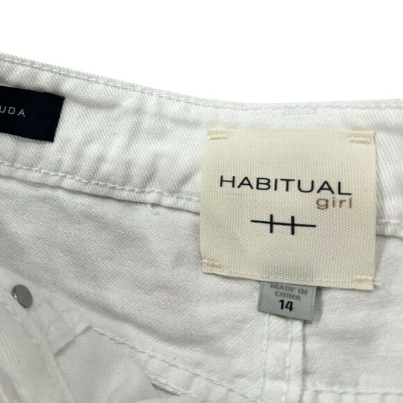 Habitual Girl White Distressed Denim Shorts 14 - Picture 2 of 2